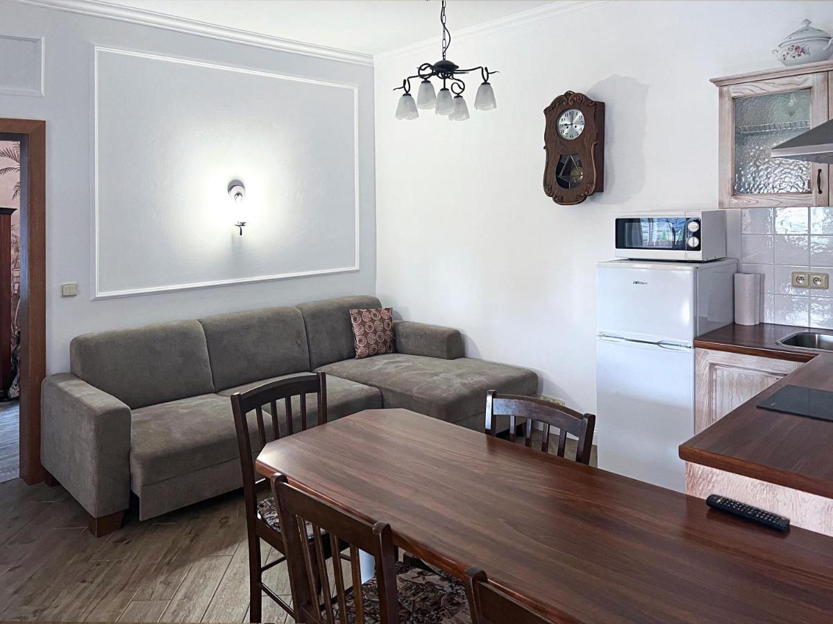 Apartments Hradny Mur Бойнице Екстериор снимка